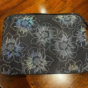 Kate Spade lap top case